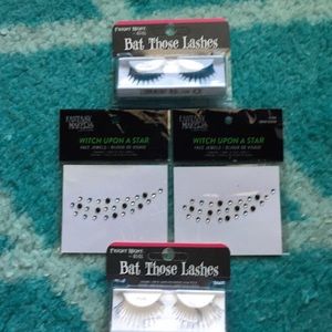 🦊 2 for $15 - NWT silver and teal false lashes